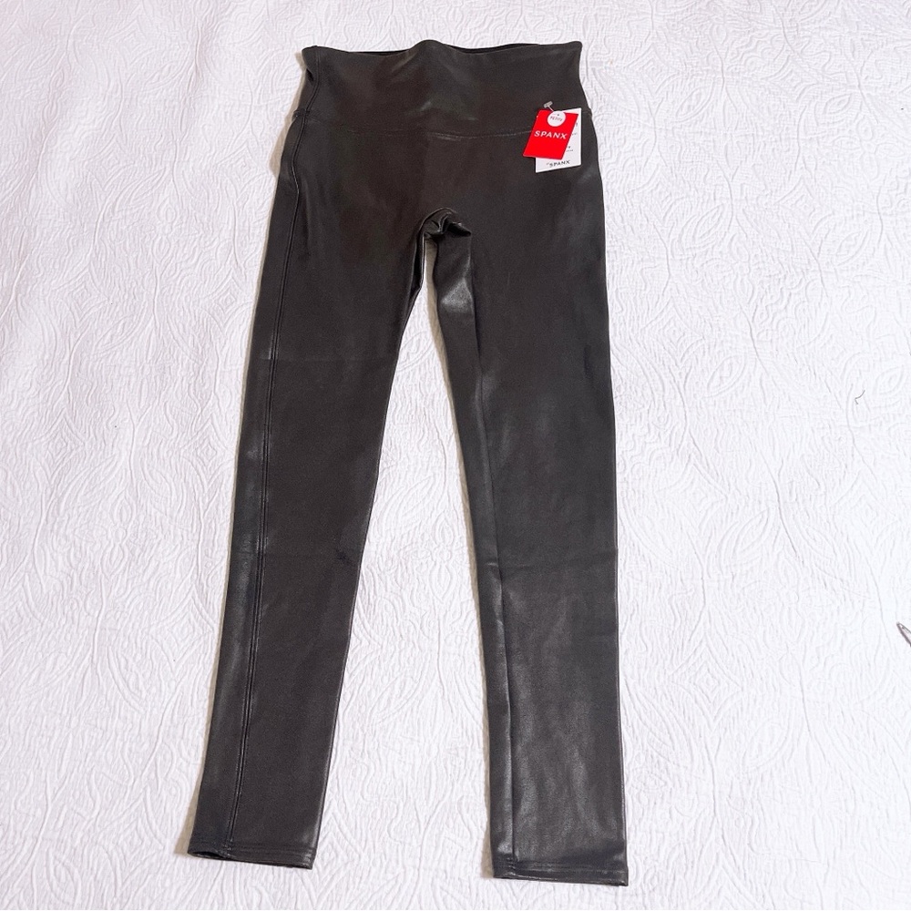 Spanx faux leather black leggings petite medium